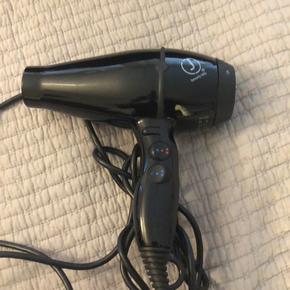 J Beverly Hills Hair Dryer